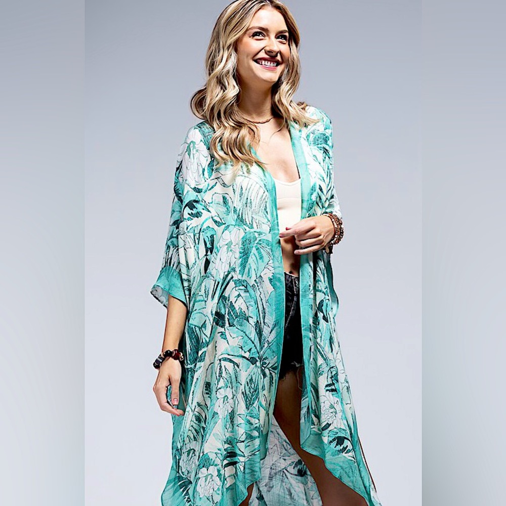 Sharrin Floral Kimono